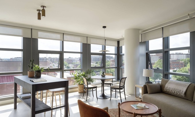 Columbia Heights Apartamento | Luxury Two Bedroom Apartment | Manage by Whyle Furnished Apartments