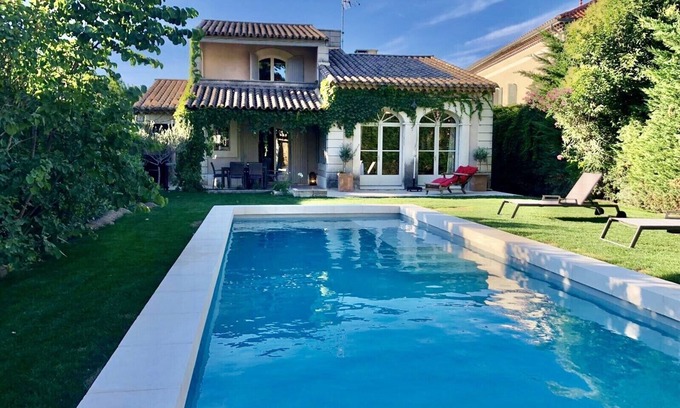 St.-Remy-de-Provence Villa | Luxury villa in town center; 5* in a quiet location