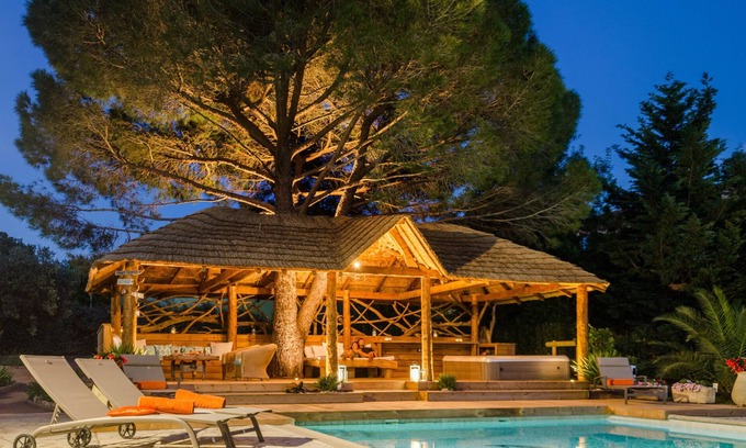 Roquebrune-sur-Argens Villa | Villa excepcional entre tierra y mar para 10 a 12 personas