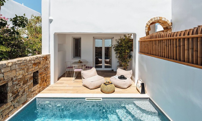 Agia Anna Villa | Luxury Villa 2BR 2BA With / Private Pool ⛱