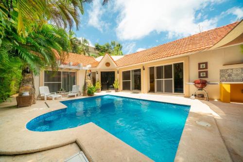 Playacar Villa | Luxury Villa 4BR with Private Pool - At Playacar ll - Villa Perla 15