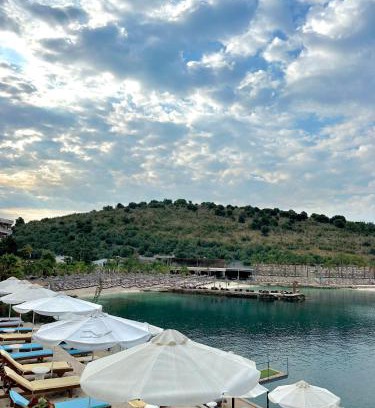 Sarande Hotel | Luxury Villa Alisja Sarande with Private Beach