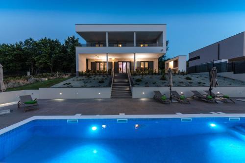 Sveta Nedelja Villa | Luxury Villa Althea with large garden and Pool Heating