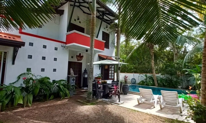 Hikkaduwa Villa | Villa de lujo Costanza