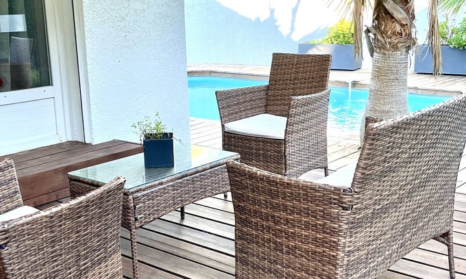 Beaulieu Villa | Luxury villa for 6/8 people/pool & air-conditioned living room/25min from beaches & Montpellier