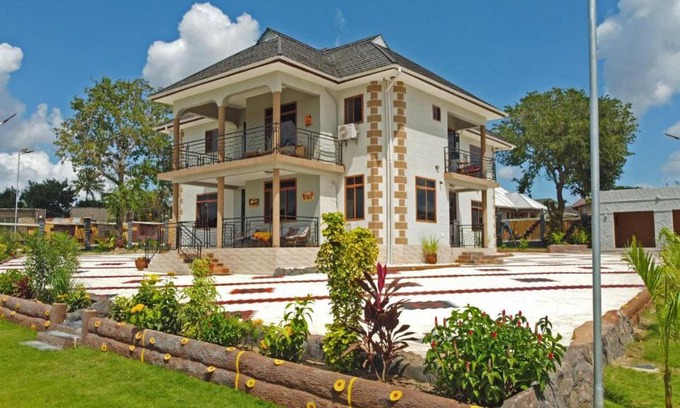 Kisutu Apartamento | Luxury Villa Garden