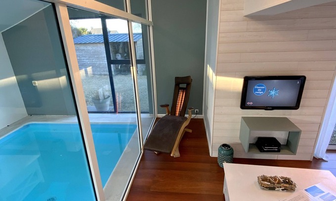 Plouescat Villa | Villa de lujo, piscina climatizada a 30 °, Spa a 37 °, 200 m de playa y senderos