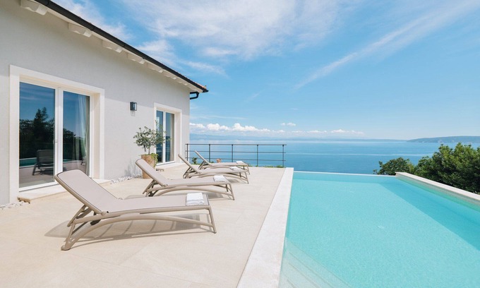 Lovran Villa | Luxury Villa Orient with Pool