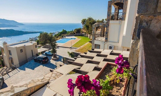 Gundogan Casa | Luxury Villa Rent Seaview in Gundogan with 3 Bedroomed