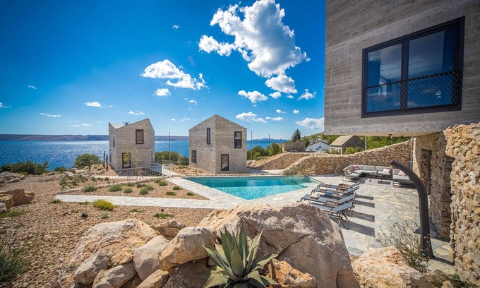 Lukovo Sugarje Villa | Villa de lujo Rock - con piscina privada y playa