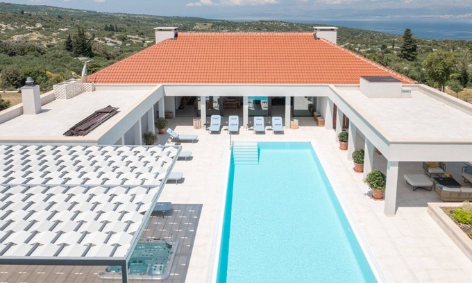 Supetar Villa | Luxury Villa Sol Levante with Pool