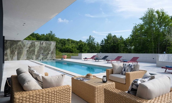 Groznjan Villa | Luxury Villa Sylva with Pool