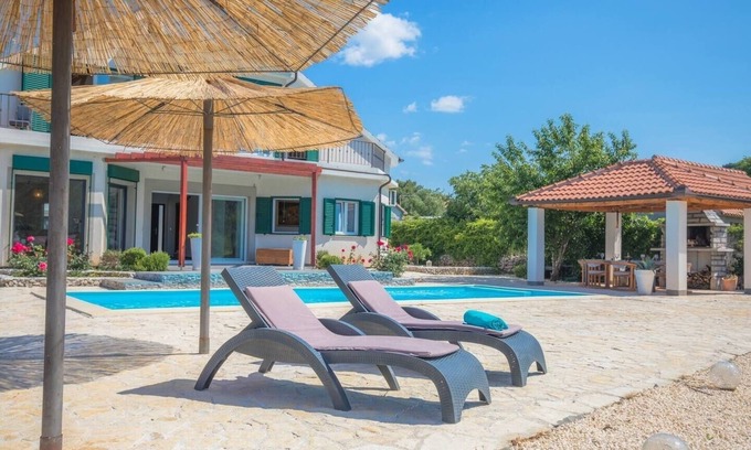 Sibenik Casa | Villa de lujo con piscina Vrpolje, Sibenik (K-21843)