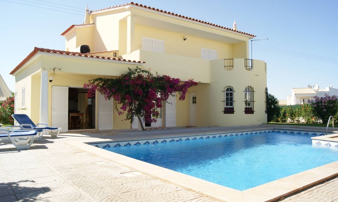 Vale de Carro Villa | Villa de lujo, con jardín y piscina privada, aire acondicionado, wifi gratis, cerca de la playa