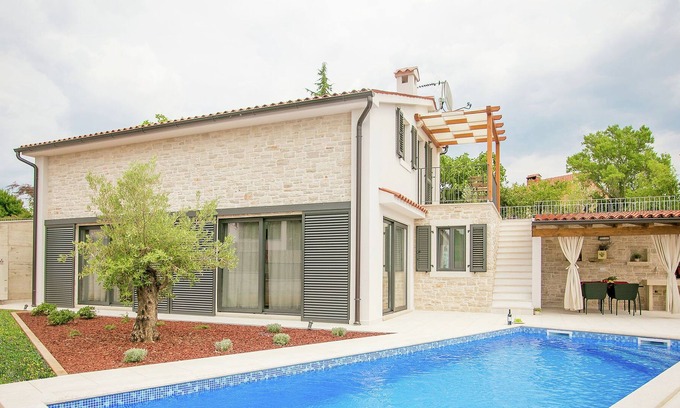 Jakovici Cabaña | Villa de lujo con piscina privada, jardín cerrado con terraza, muy bien cuidado