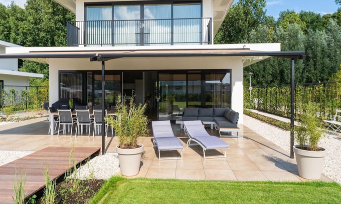 Zeewolde Casa | Villa de lujo sobre el agua en Harderwold