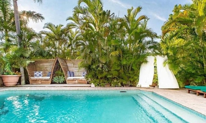 Hendricks and Venice Isles Casa | Luxury Waterfront bungalow off Las Olas with private pool and 50 foot dock