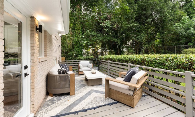Collier Heights Casa | Luxury West Atlanta Modern Home mins from Down/Mid-Town Fully Stocked!