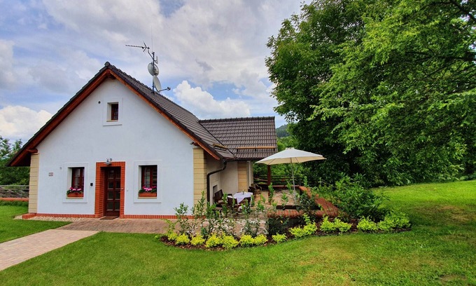 Turnov Casa | Luxury with swimming pool in beautiful nature of Bohemian paradise