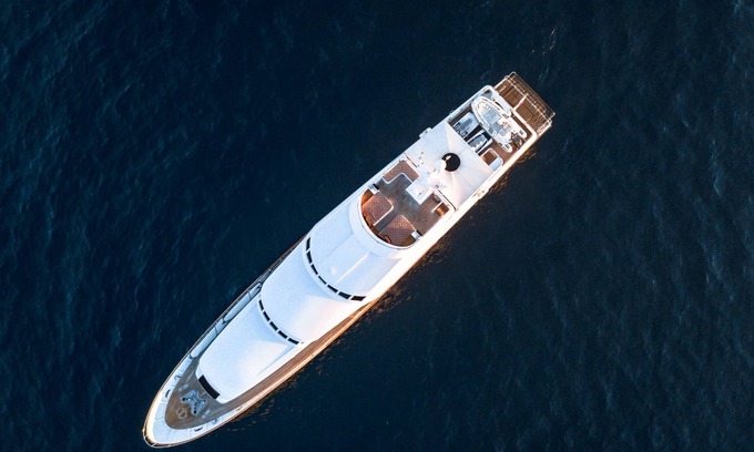 Lomas de Palmira Alquiler De Eote | Luxury Yacht