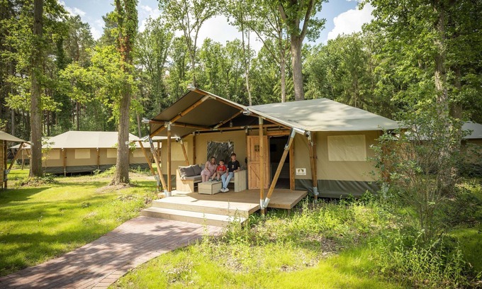 Hodenhagen Alquiler De RV | Luxuszelt im Serengeti Park