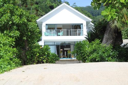 Pointe Au Sel Villa | Lyla Beach Villa