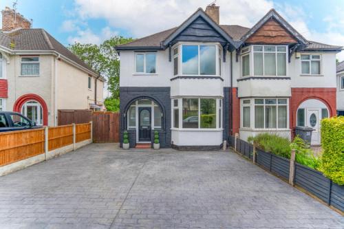 Wolverhampton Casa | Lymer House - Stylish 3 Bedroom House in Wolverhampton