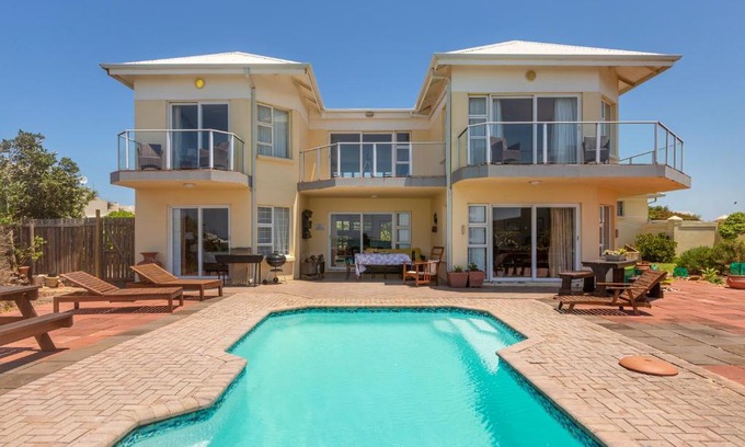 Cape Saint Francis Casa | Lyngenfjord House