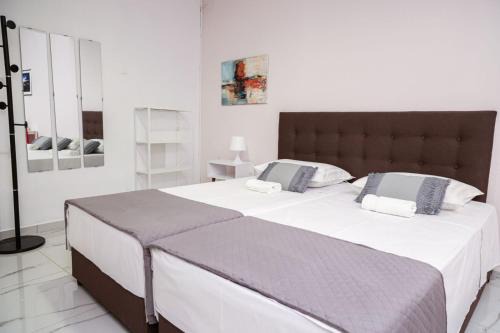 Agia Paraskevi Apartamento | Lysandros Apartments in Athens, near the METRO