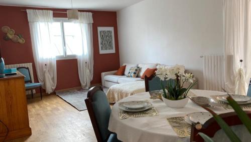 Acheres Apartamento | Mésange d Atlas - North West Paris Suburbs