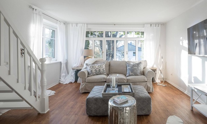 Zentrum Apartamento | Mönkevilla vacation apartment in Husum for up to 4 people
