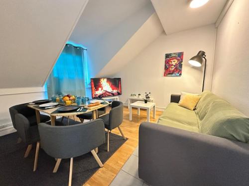 Devant-les-Ponts Apartamento | M Lorry Pop Art 3 chambres avec balcons proche Metz