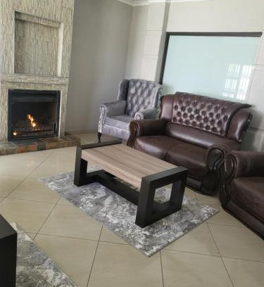 Ermelo Casa | M & N Guest House