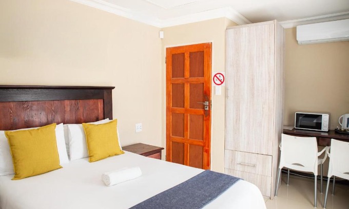 Polokwane Casa | M n M Guesthouse In Turfloop Mankweng