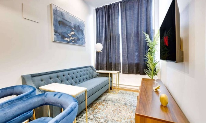 Milton Park Apartamento | M11 | Boulevard Suites: Large 3-BR DT Montreal 2F