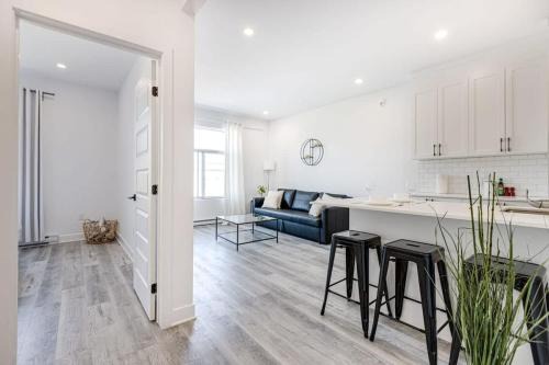 Mile End Apartamento | M11 Upscale Spacious 1BR wKingBed AC in Heart of PlateauMile-End