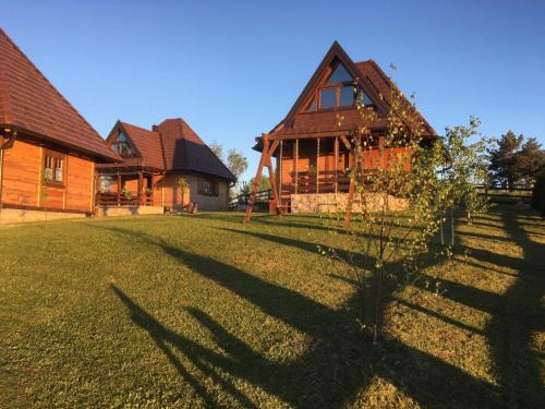Bajina Basta Chalet De Esquí | Mašine kolibe