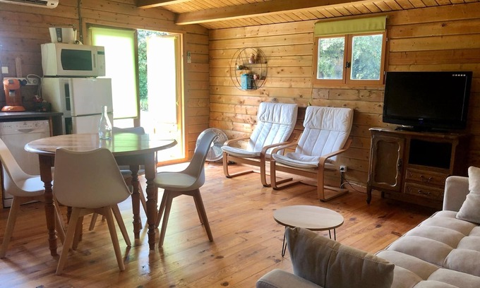 La Roque-sur-Ceze Chalet De Esquí | My little castling hut on ceze