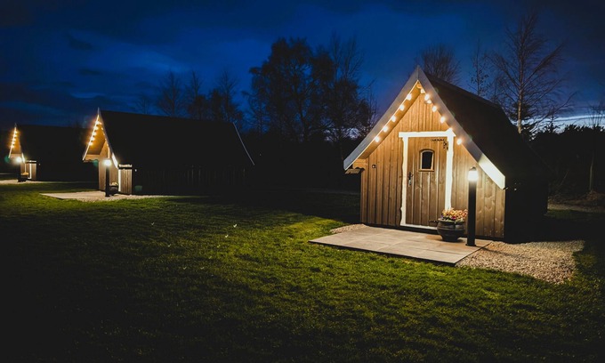Nairn Cabina | Macbeth's Hillock