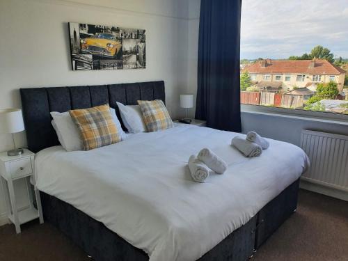 Filton Casa | Mackie House by Cliftonvalley Apartments