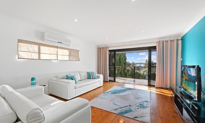 Balcolyn Casa | Macquarie Paradise 3bedrooms house Balcolyn