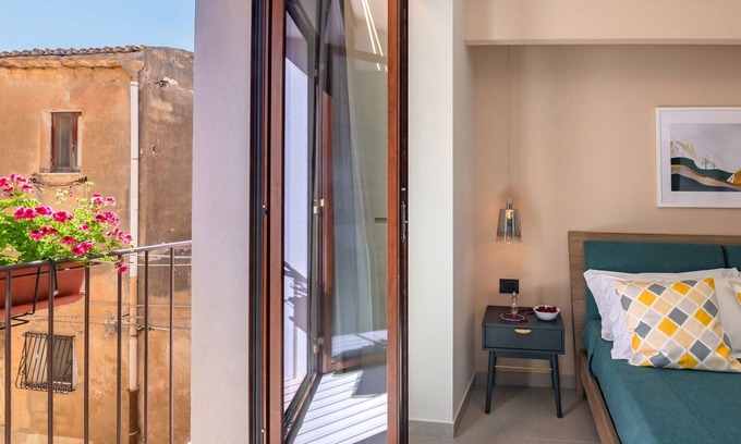 Sciacca Historic Centre Casa | Macramé Suites & Rooms