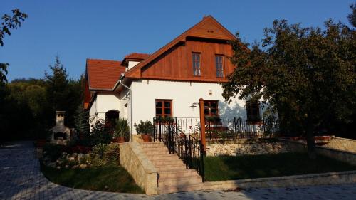 Nyul Casa | Madarász Vendégház