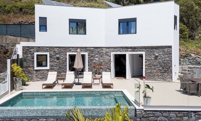 Campanario Cabaña | Madeira Protea Retreat con piscina climatizada y espacio de trabajo privado