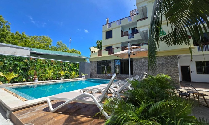 Fulidhoo Hotel | Madi Grand Maldives - Habitaciones Deluxe Dobles o Twin