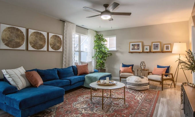 Heron Walk Casa | Madison Manor | Close to Downtown Fun!