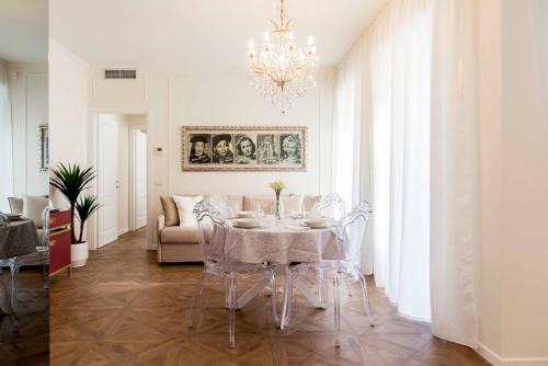 Cittadella Apartamento | Madonna Montecchi Luxury Suite in Verona