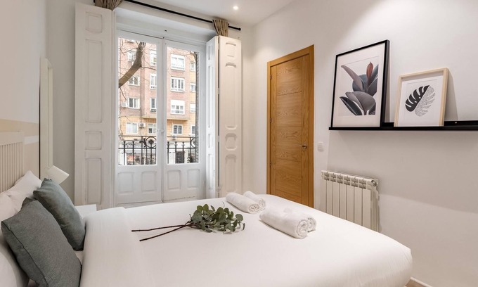 Las Acacias Apartamento | Madrid Embajadores II - Apartamento de 4 dormitorios