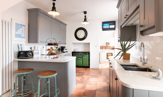 Rhosneigr Cabaña | Maelog Villa - Una hermosa casa de pueblo en el centro de Rhosneigr