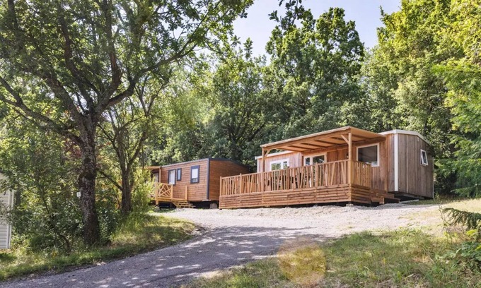 Chatel-Guyon Casa | Maeva Respire campsite in La Croze *** - Mobil-Home Happy 3 Rooms 4 People + TV